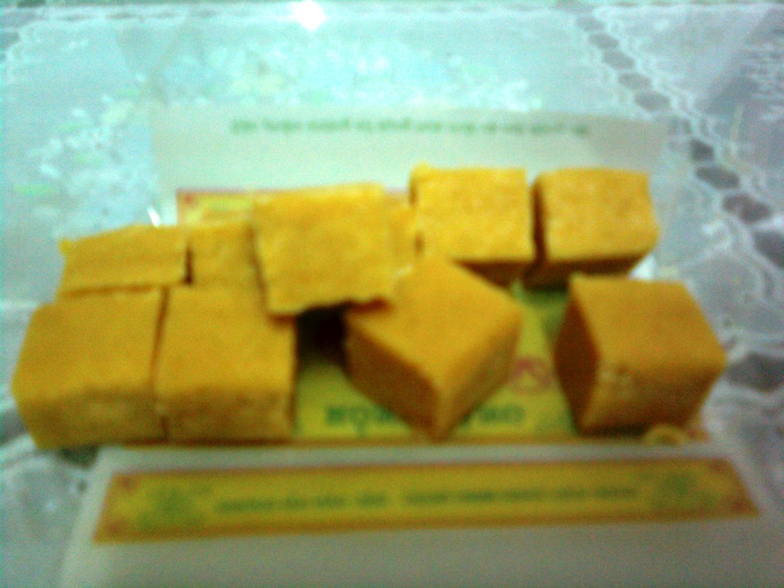 Bánh đậu xanh — a vietnamese main course dish from Vietnam — featuring mung bean base, regional specialty, simple ingredients