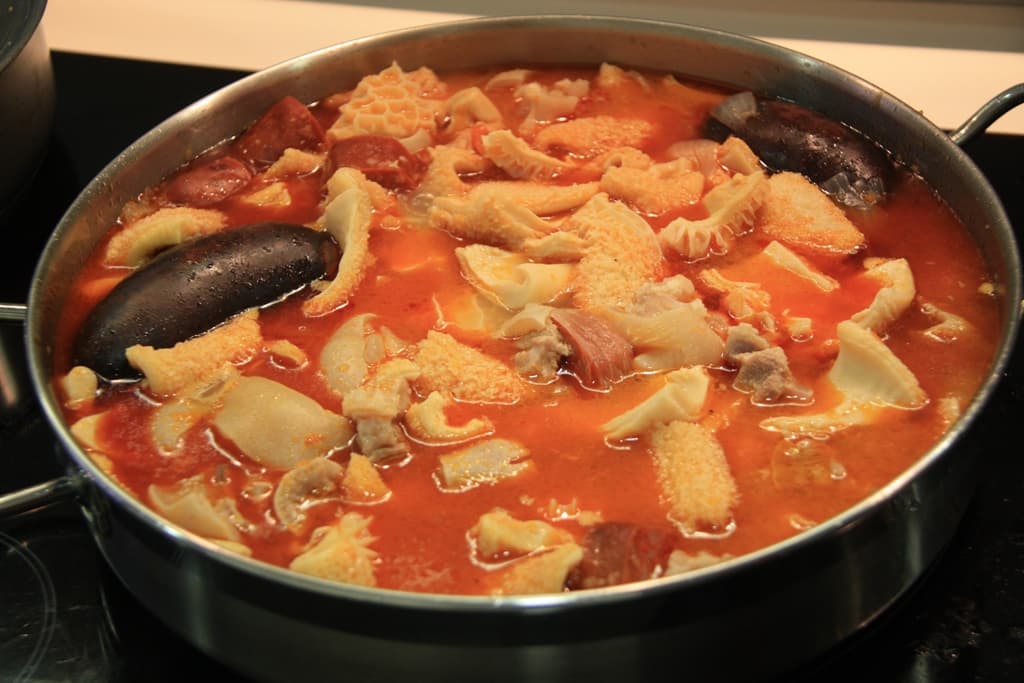Callos a la Madrileña — a spanish main course dish from Spain — featuring slow-braised, offal-forward, gelatin-rich
