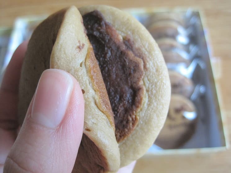 Chalbori-ppang — a korean main course dish from South Korea — featuring glutinous barley flour, red bean paste filling, sponge-cake texture