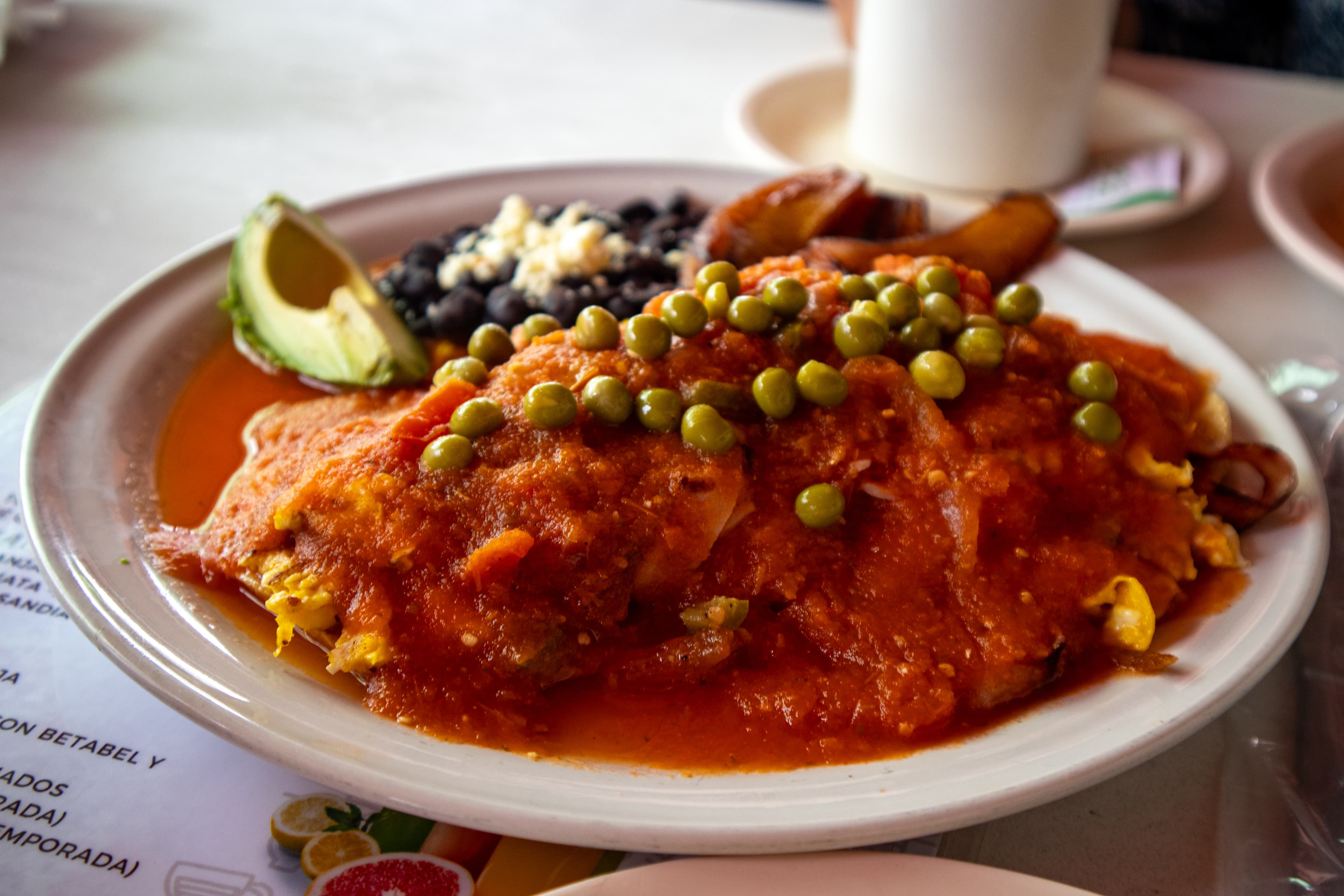 Huevos motuleños