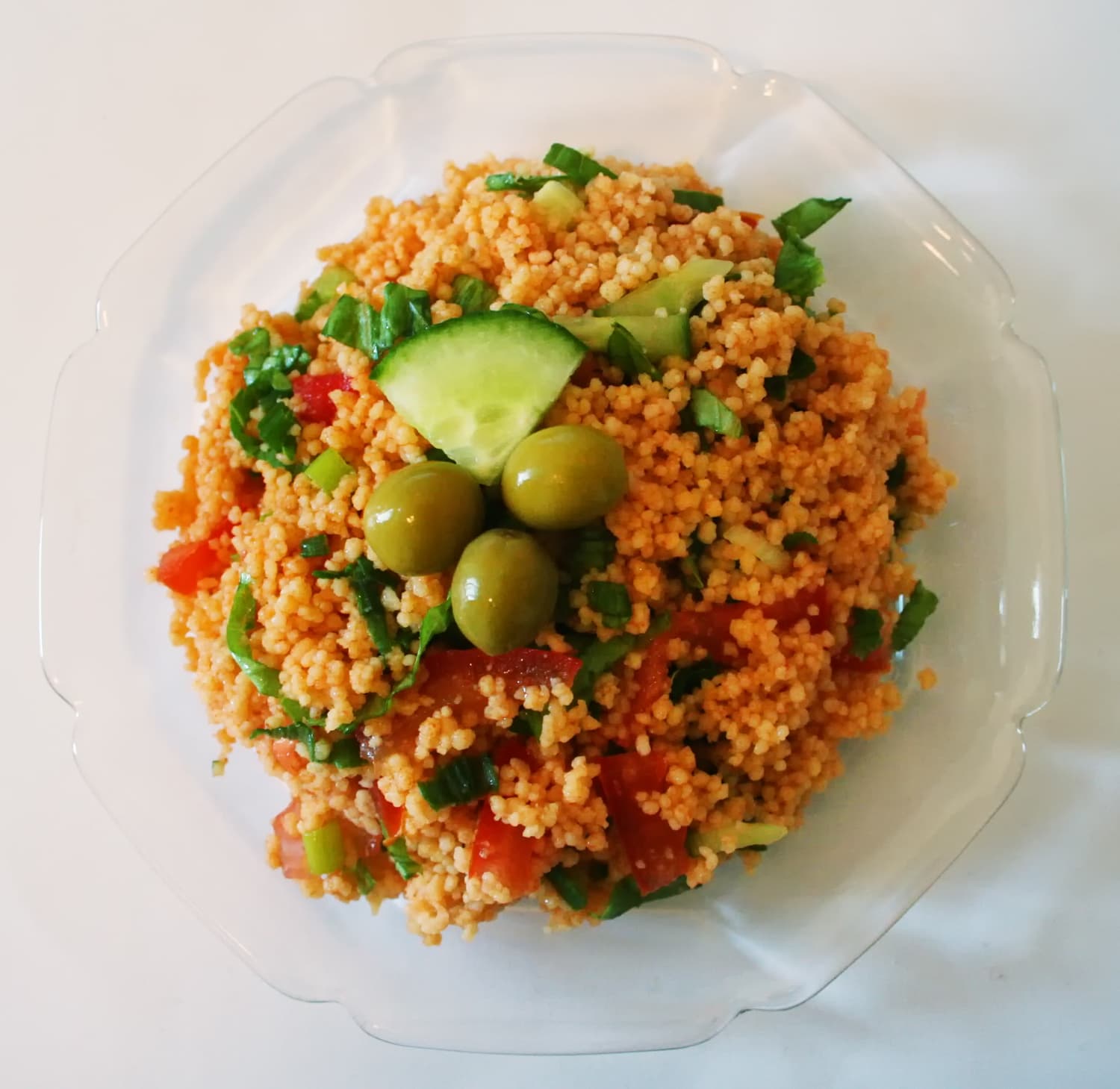 Kısır — a turkish appetizer dish from Turkey — featuring bulgur-based, room-temperature, herbaceous