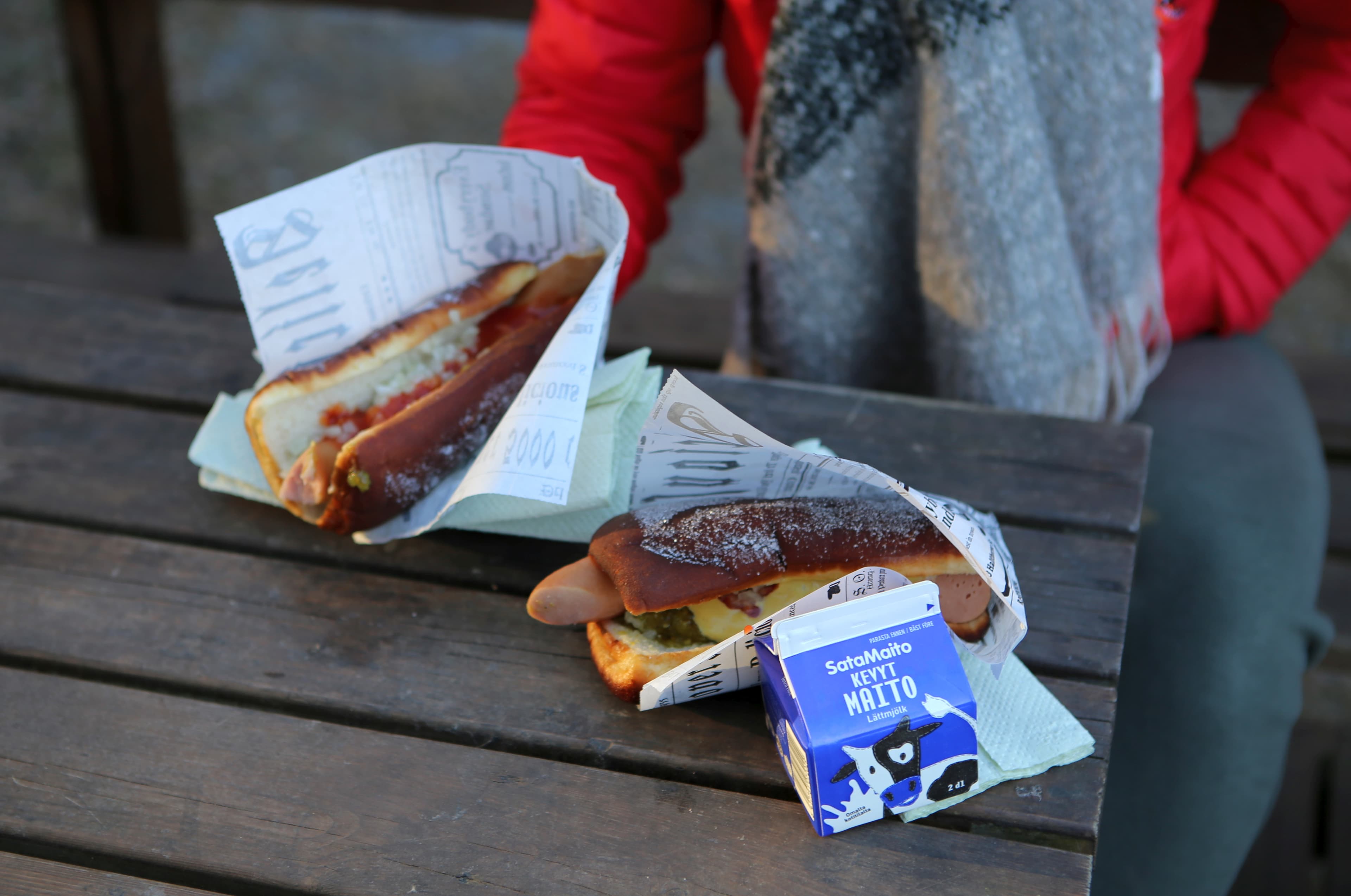 Kuuma koira — a finnish main course dish from Finland — featuring Finnish fast food, regional specialty, 1960s creation