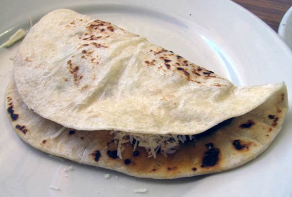 Baleada — a honduran main course dish from Honduras — featuring hand-held, bean-based, customizable