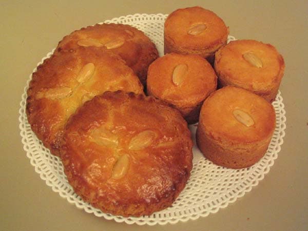 Gevulde koek — a dutch main course dish from Netherlands — featuring shortcrust pastry, almond-forward, hand-sized