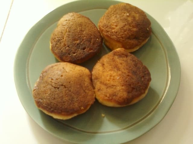 Kamir — a indonesian main course dish from Indonesia — featuring butter-based, round-shaped, fruit-friendly